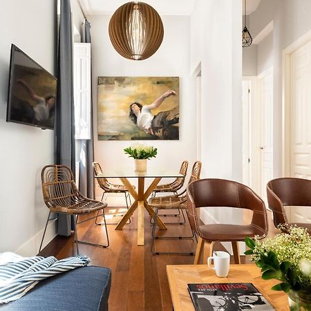 Imperial Luxury Apartment Севиля Екстериор снимка