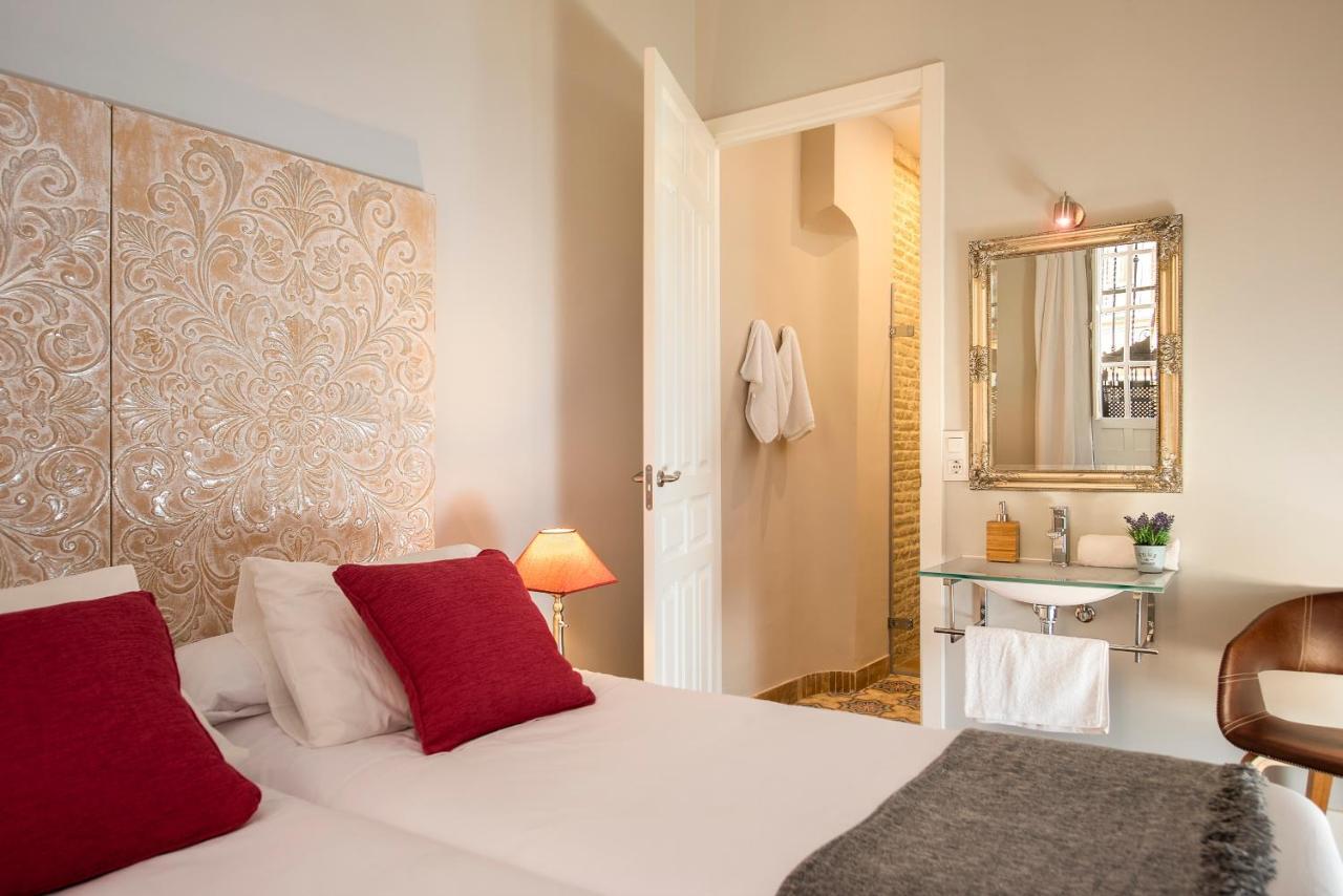 Imperial Luxury Apartment Севиля Екстериор снимка